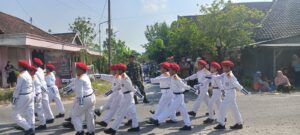 1. Koramil Tikung Kawal Pelaksanaan Lomba Gerak Jalan