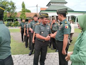 1. Dandim Lamongan Lepas Peltu Ali Maksum