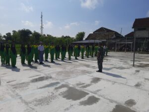 1. Koramil Kedungpring Beri Pelatihan PBB