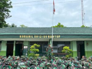 2. Letkol Arm Ketut Sebut Prajurit Kodim Lamongan Miliki Misi Penting