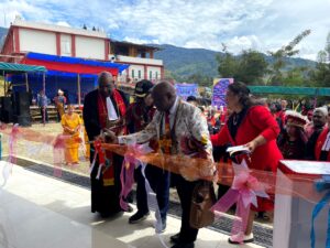 2. Satgas Yonif 721Makkasau Bersinergi dengan Forkopimda