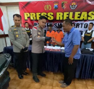 Ungkap Tiga Kasus, Polsek Simokerto Tuai Pujian