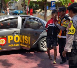 Pelaku Pencuri Hp Dan LPG Diamankan Polsek Simokerto